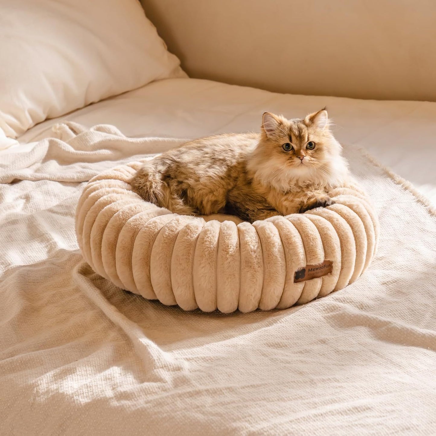MEWOOFUN Cozy Donut Dog Calming Bed Plush, Durable Anxiety Relief