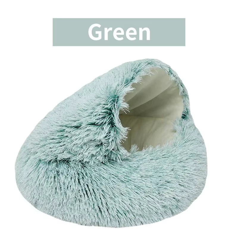 Machine-washable pet bed with durable stitching