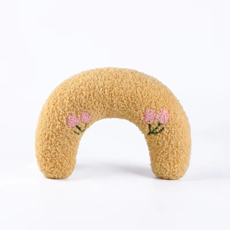 SnuggleSoft U-Shaped Pet Pillow – Cozy Support for Deep, Restful Sleep!